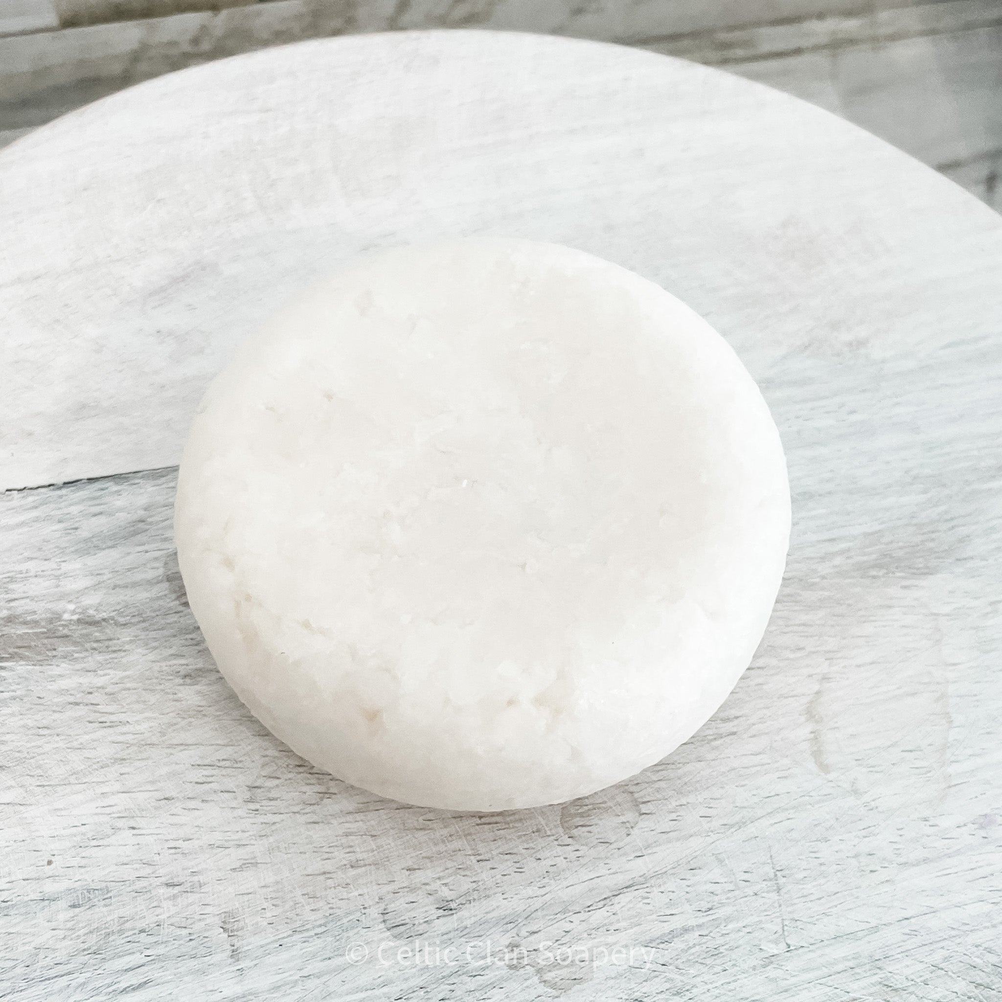 Celtic Clan Soapery sulfate free shampoo bar sandalwood and vanilla fragrance and essential oil