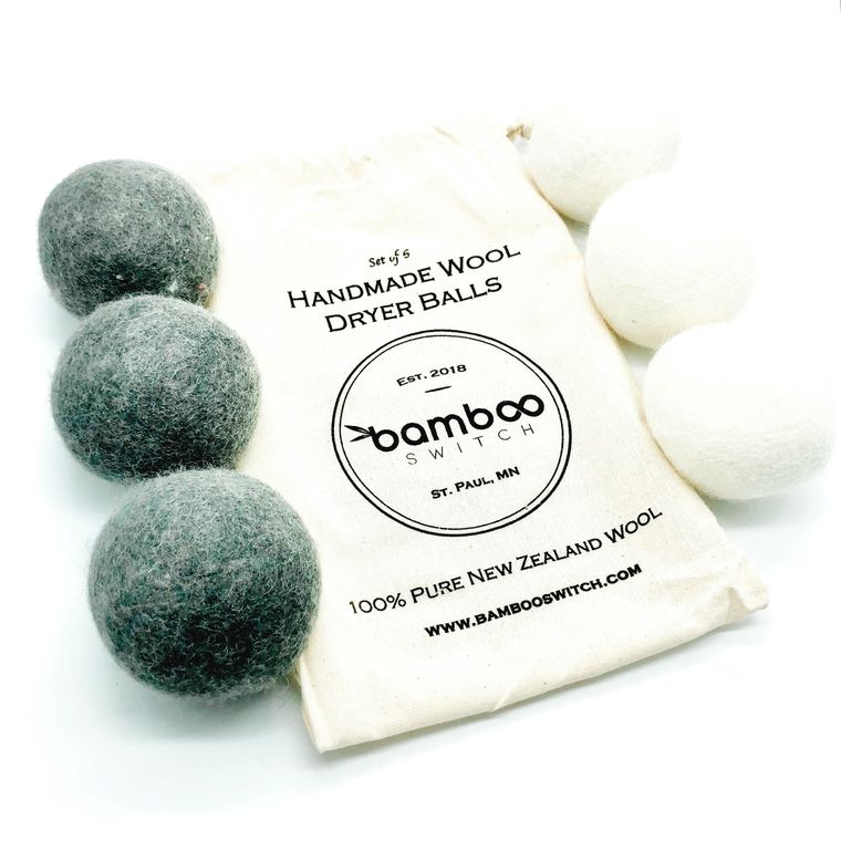 3 grey 3 white wool dryer balls